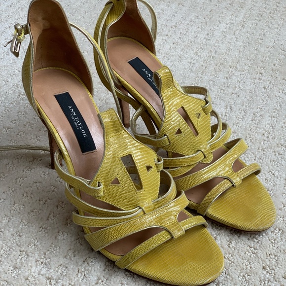 Elegant ANN TAYLOR Woven Heels - Picture 1 of 14